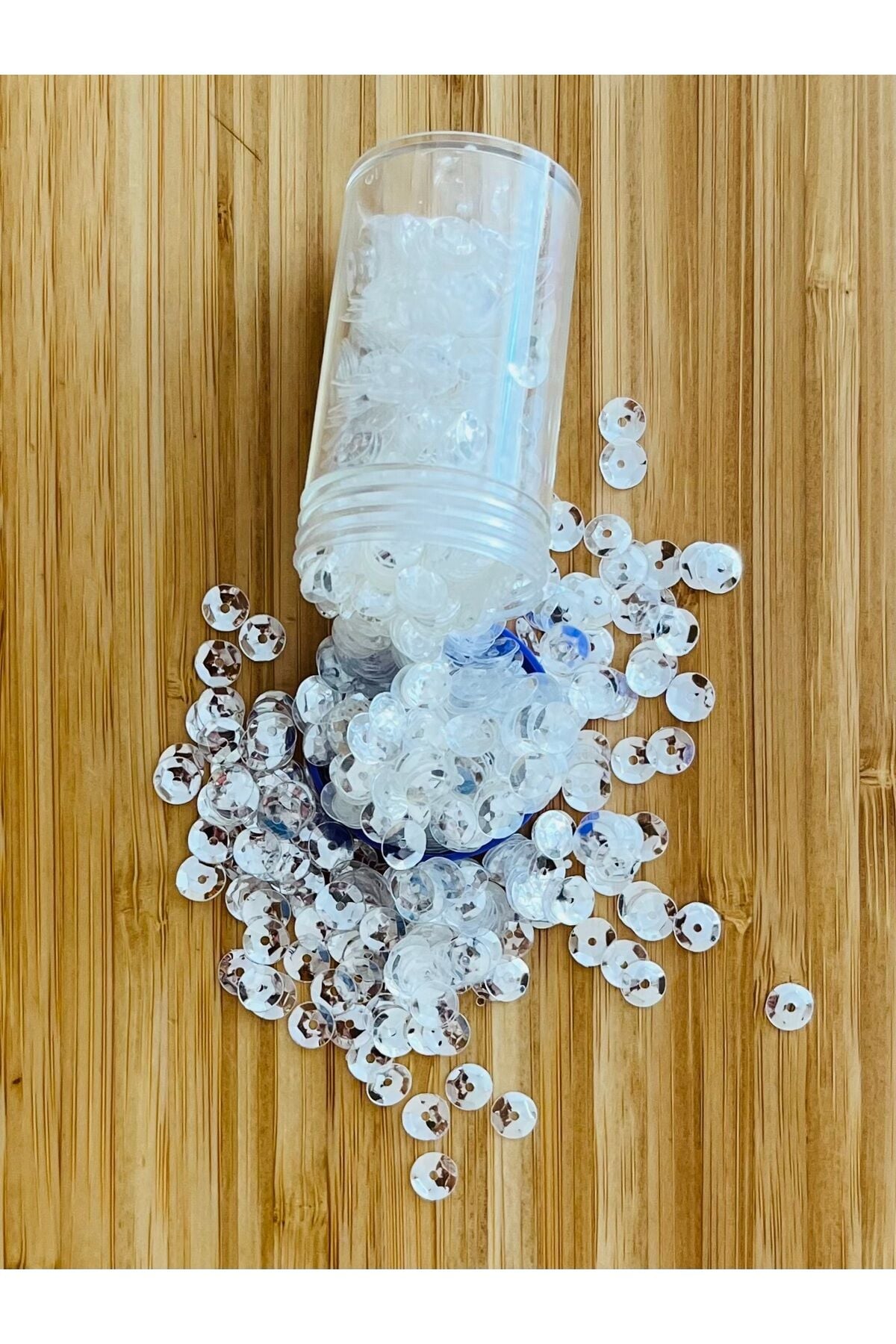 Payet Pul 6,5mm. Takriben 15 Gram. Beyaz.