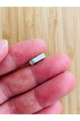 Beyaz Boyalı Desenli Şekilli Ahşap Düğme 12mm x 13mm.  6'lı Paket. Gülen yüz.