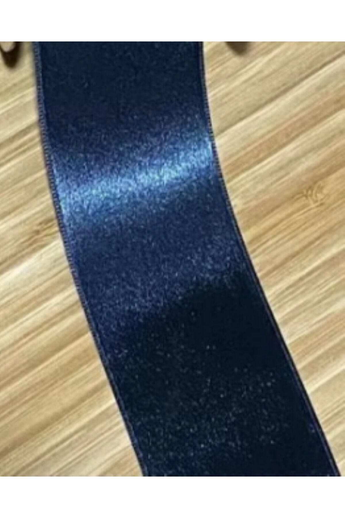 Takı Kurdelesi. 5cm x 1 metre 65 santim. Renk: siyah.