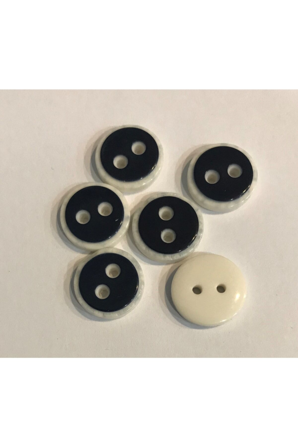 Beyaz Çember Bebe Düğmesi. 1.4cm 6'lı Paket.