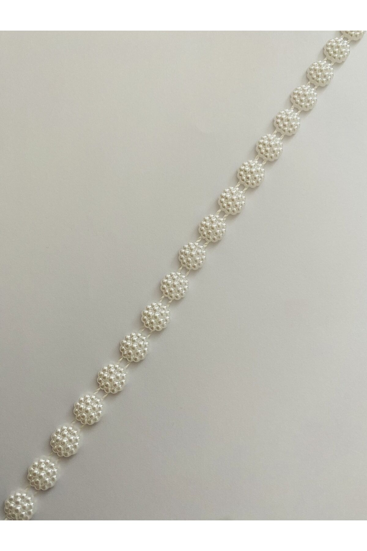 10mm Şerit Tırtıklı Yarım Inci. Beyaz. 2 Metre.