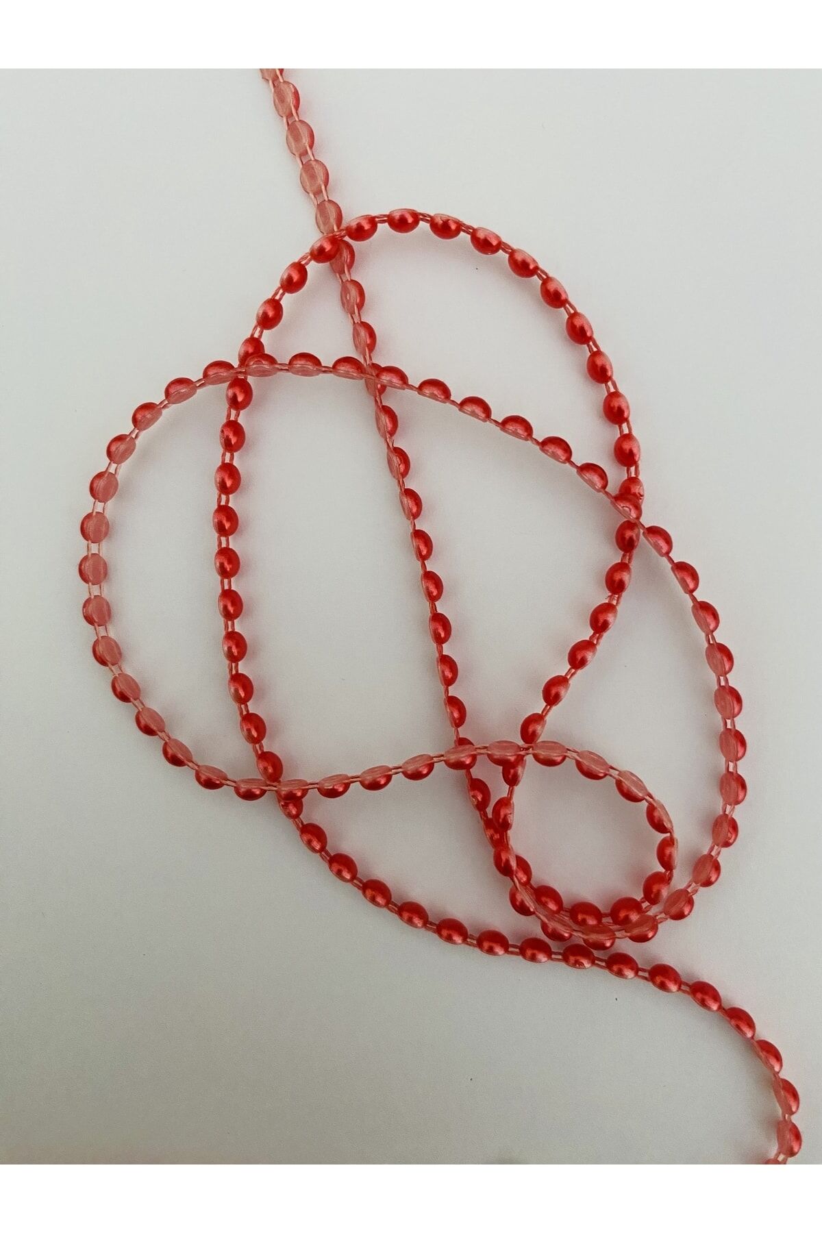 4mm Şerit Yarım Inci. Kırmızı. 4 Metre.