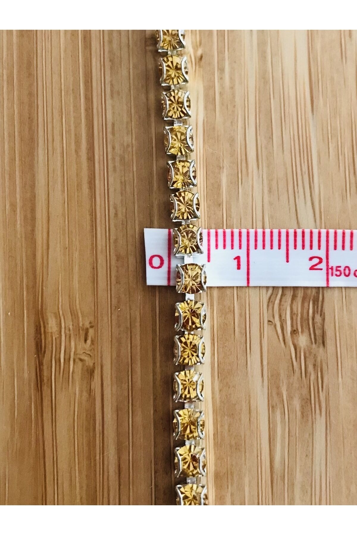 Dekoratif () Şerit Taş. 3 Mm X 2 Metre. Bal Rengi.