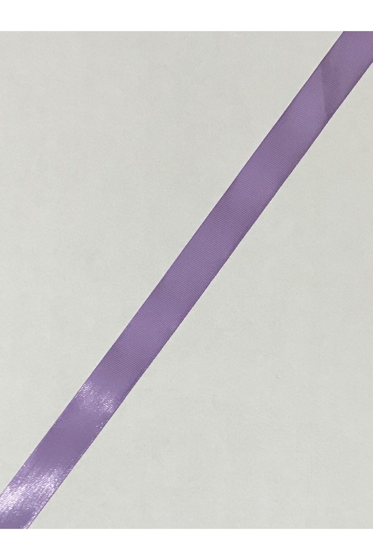 Düz El İşleme Nakış Kurdelesi. Eni:1.5cm. 5 Metre. Renk No:20