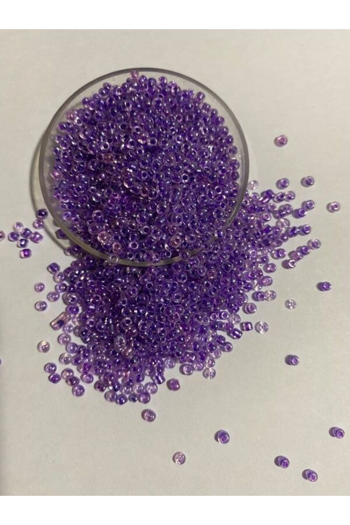 Kum Boncuk No:2. Renk: Munzur Çiçeği. 37-40 Gram.