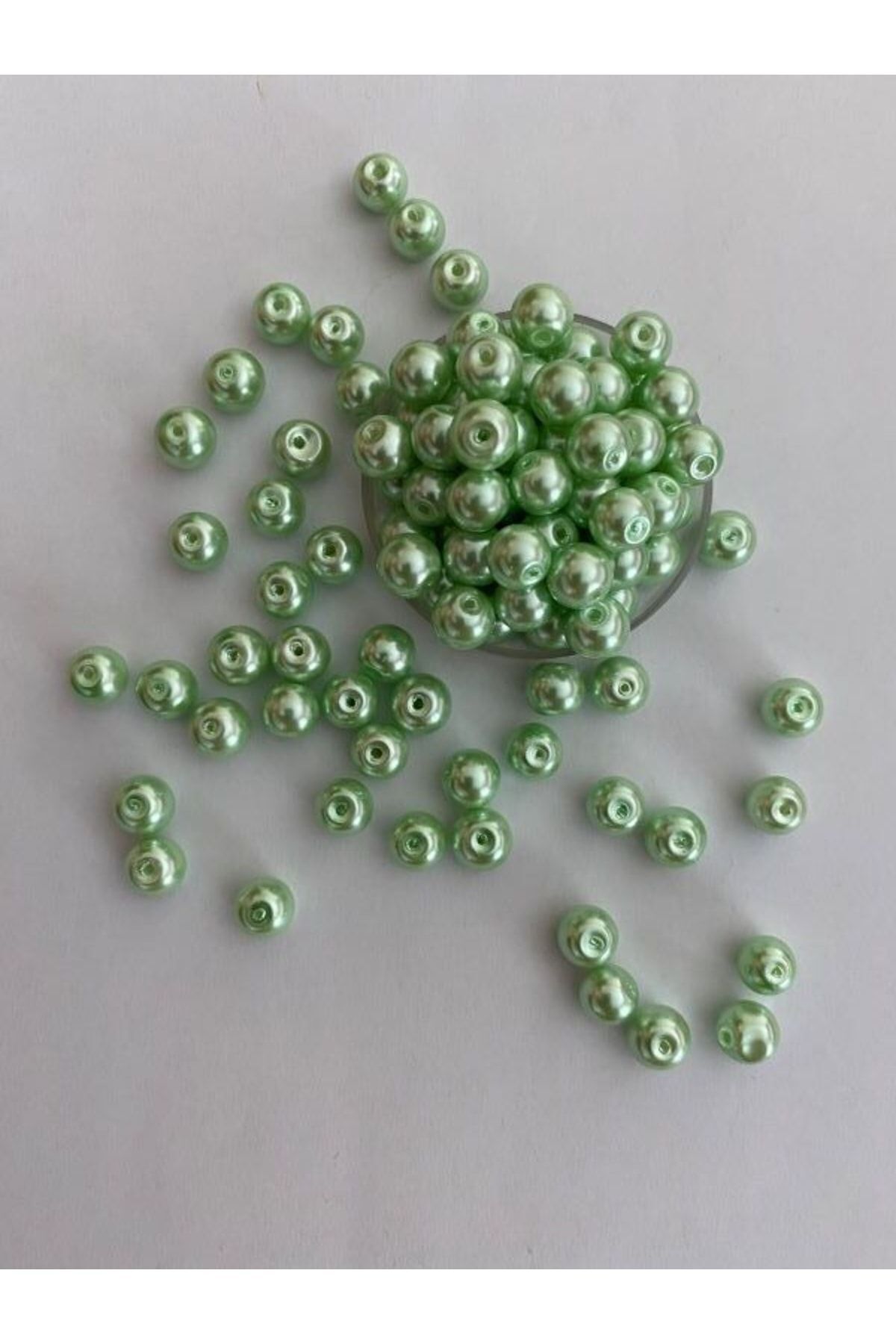 Taş Inci Boncuk 100 gram Su Yeşili 8mm. Pkt Içi Takriben: 158 Adet.