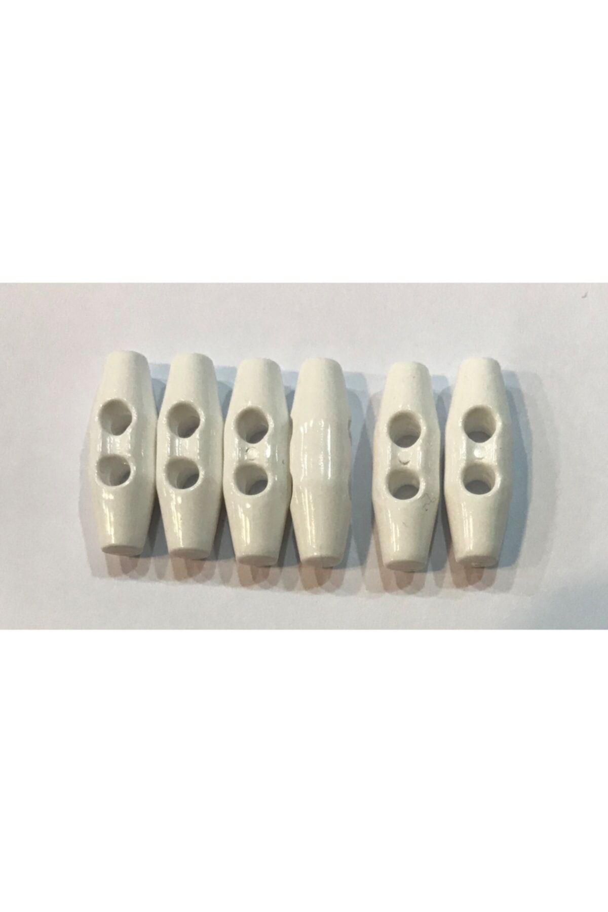 Plastik Çoban Düğme 25mm 6'lı Paket. Beyaz.