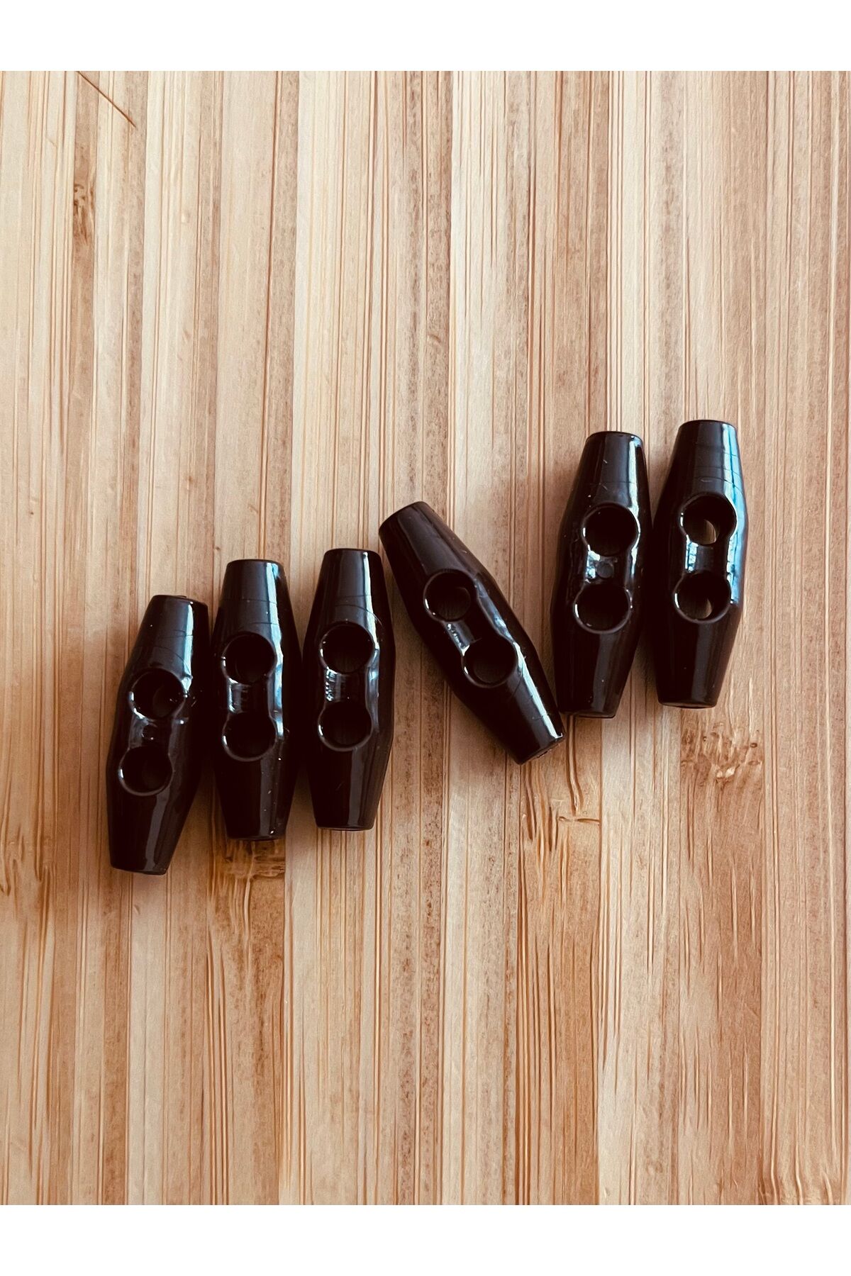 Plastik Çoban Düğme 25mm 6'lı Paket. Kahve