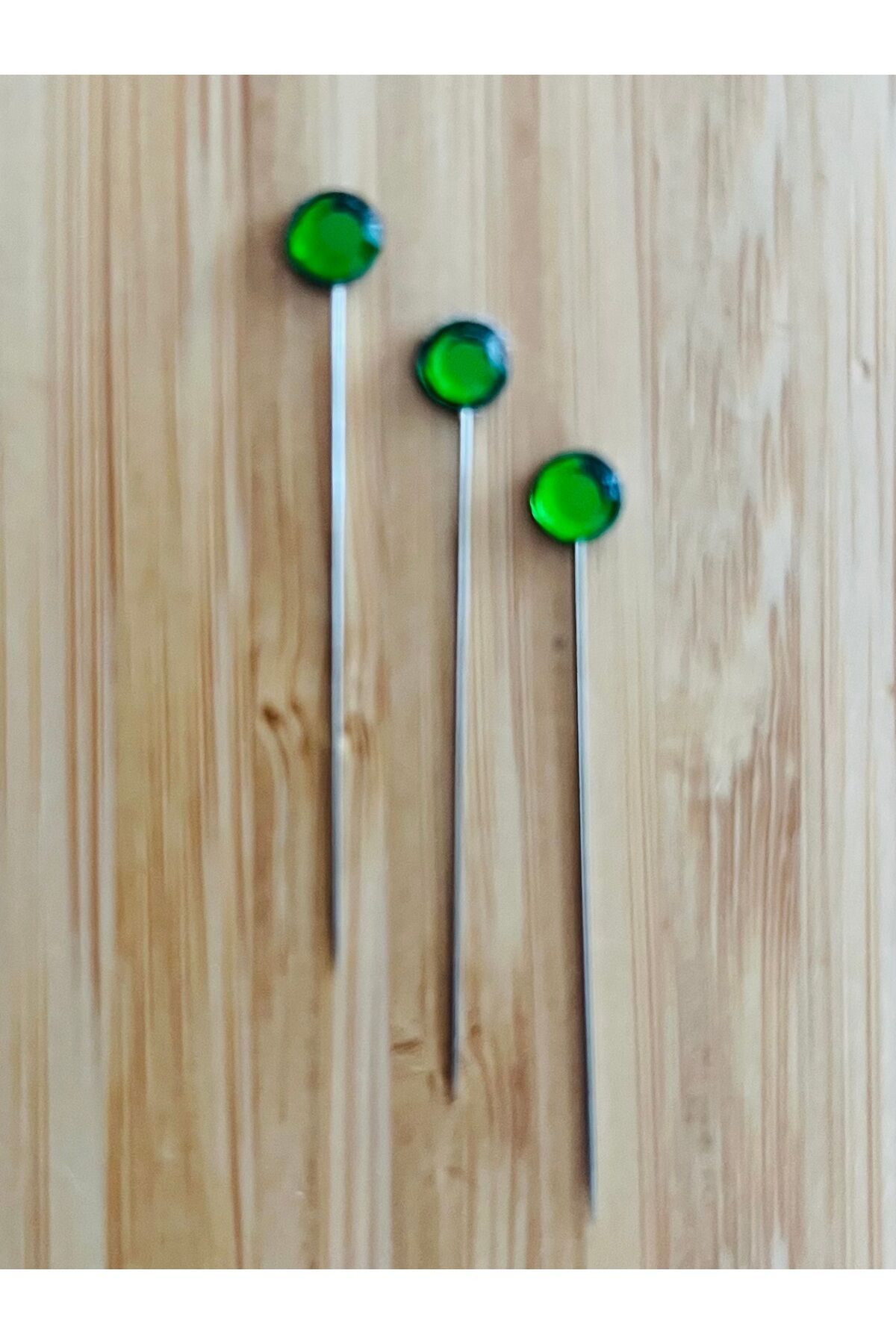 Taşlı Şal Eşarp İğnesi. 38mm. 3'lü Paket. Yeşil.