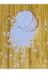 El işleme plastik inci No:4. Paket içeriği tahmini 1000 adet civarıdır. 25gr.