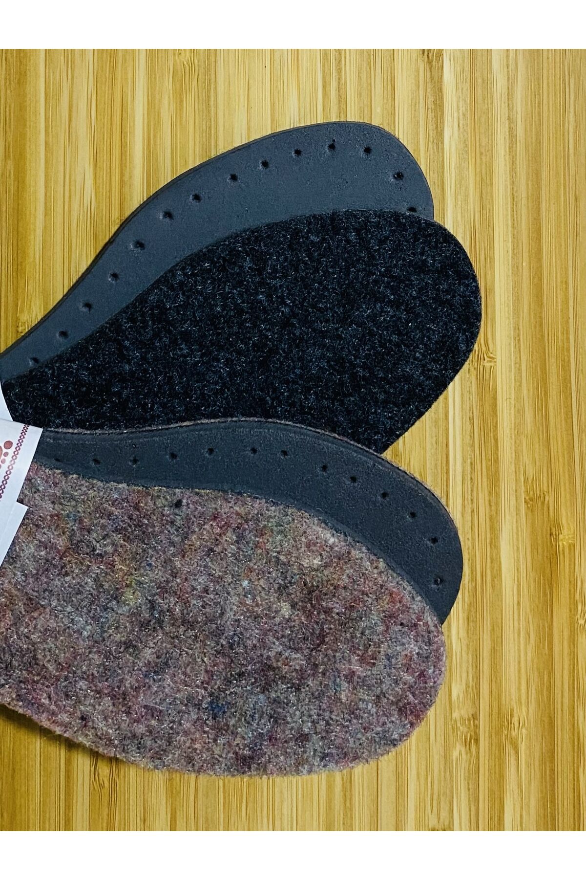 El Örgü Patik Tabanlık (HAZIR DELİKLİ) Keçe Eva 2 Çift. No:29-30 Boy:20cm. 30-31 Boy:21cm.