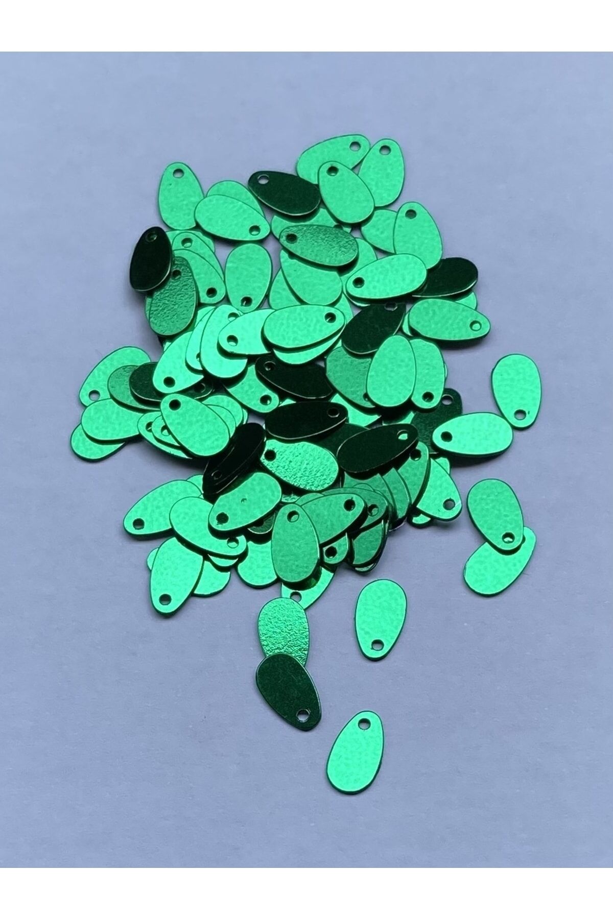 Yazma, Havlu, Abiye, Çeyizlik Işleme Damla Pul. 9x5mm. 20gr. Takriben 1120 Adet. No:6