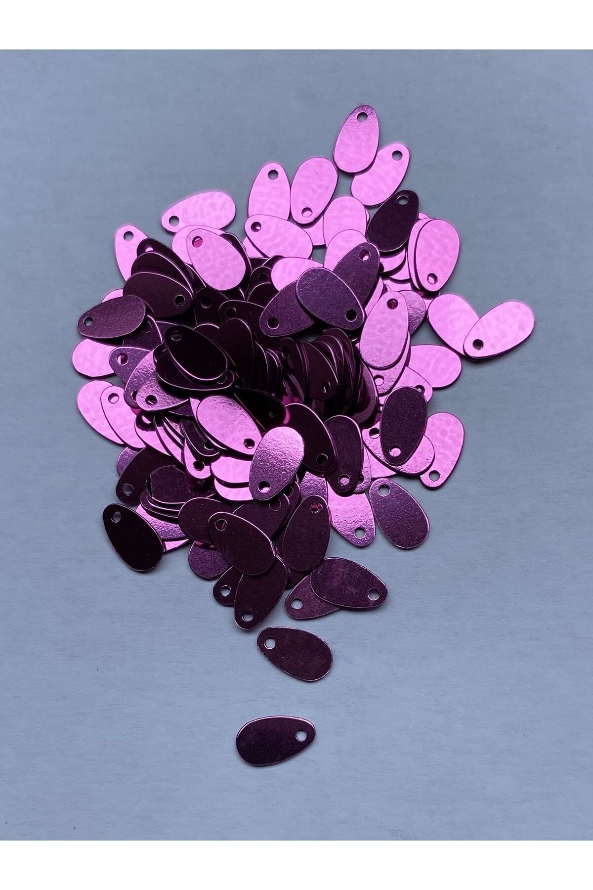 Yazma, Havlu, Abiye, Çeyizlik Işleme Damla Pul. 9x5mm. 20gr. Takriben 1120 Adet. No:14