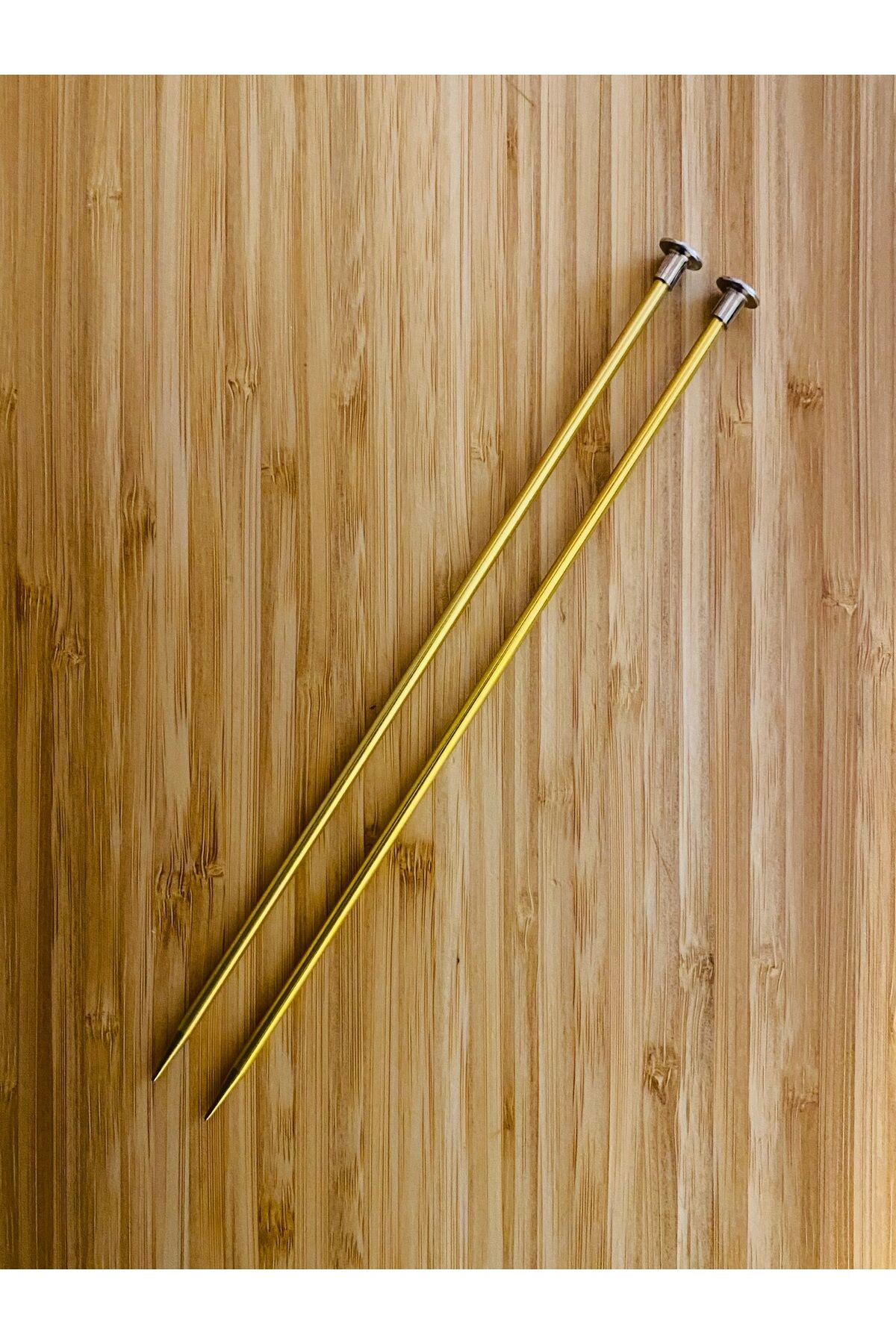 Boyalı Renkli Metal Çocuk El Örgü Şiş.  1 Çift. 20cm. No:3.5 Renk: Sarı.