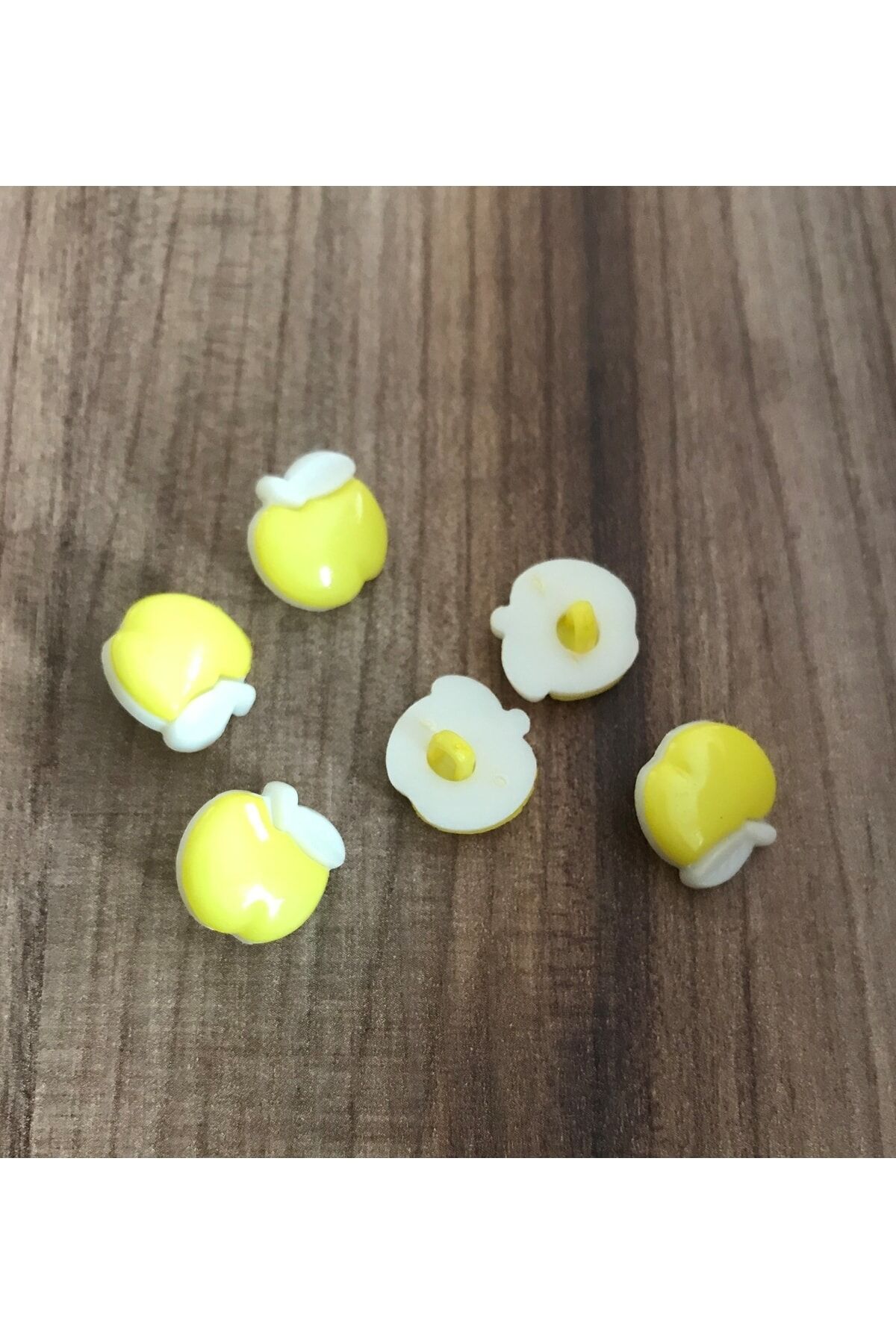 Elma Plastik Bebe Düğmesi 15mm 6'lı Paket.