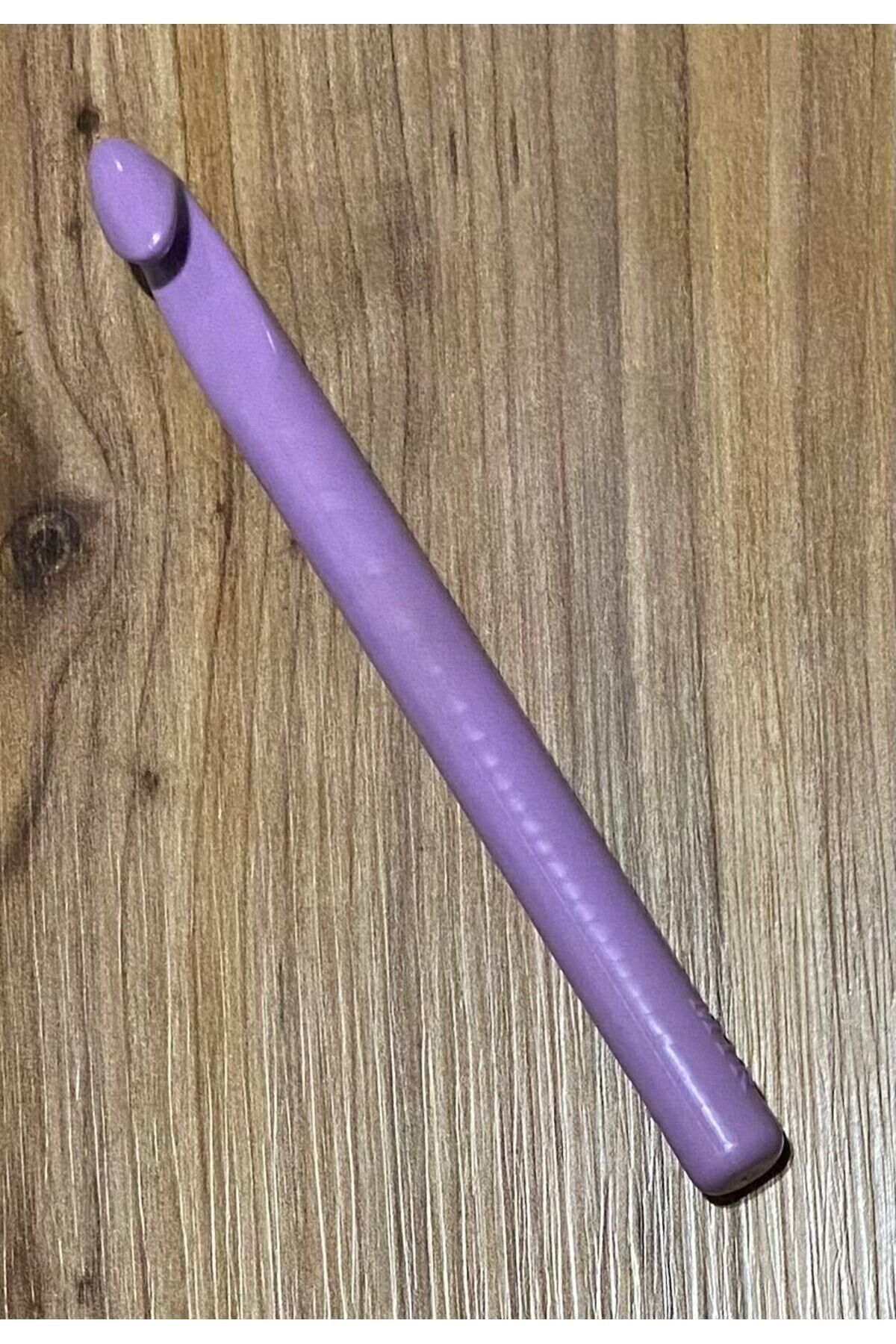 12mm Plastik Penye Ve Yün Örgü Tığ. STOKTA MEVCUT OLAN RENK GÖNDERİLİR.