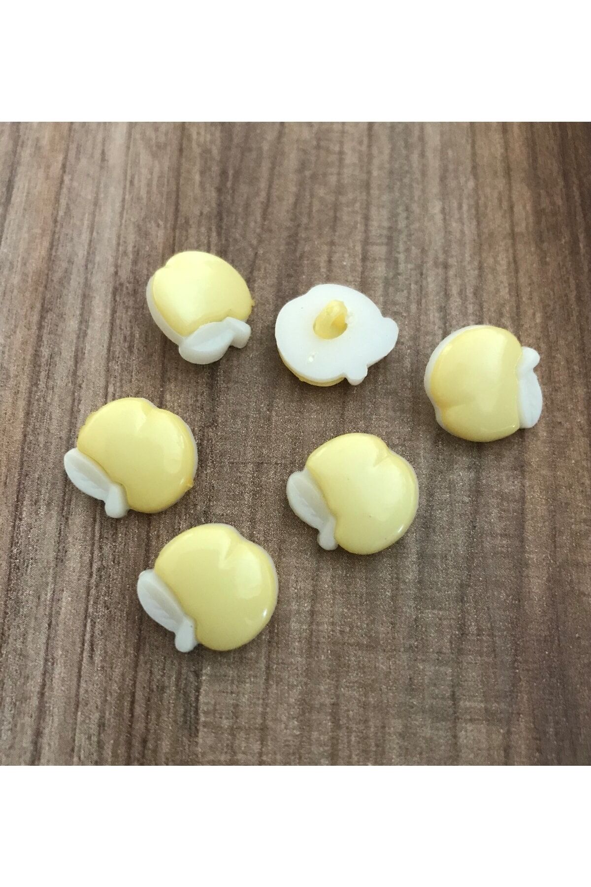 Elma Plastik Bebe Düğmesi 15mm 6'lı Paket.