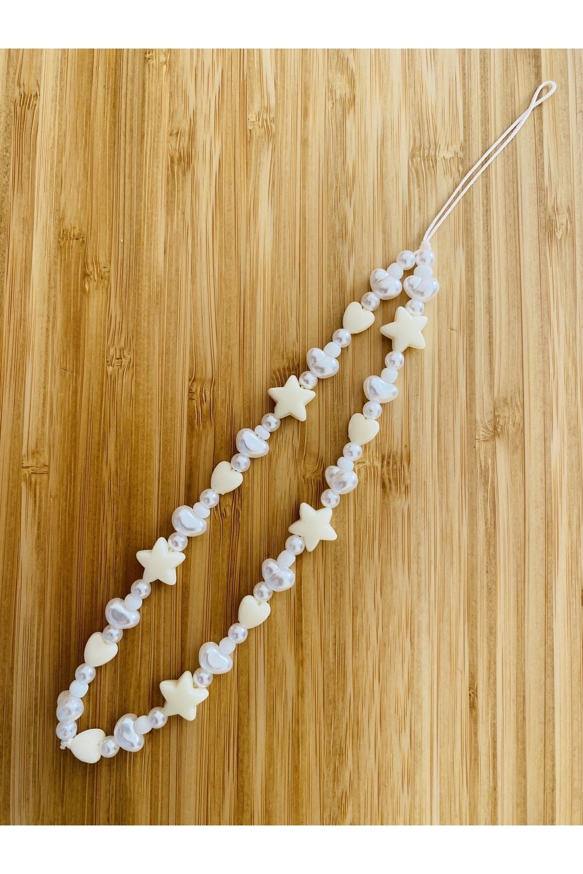 Plastik Kalp, Yıldız Ve Incili Telefon Charm'ı