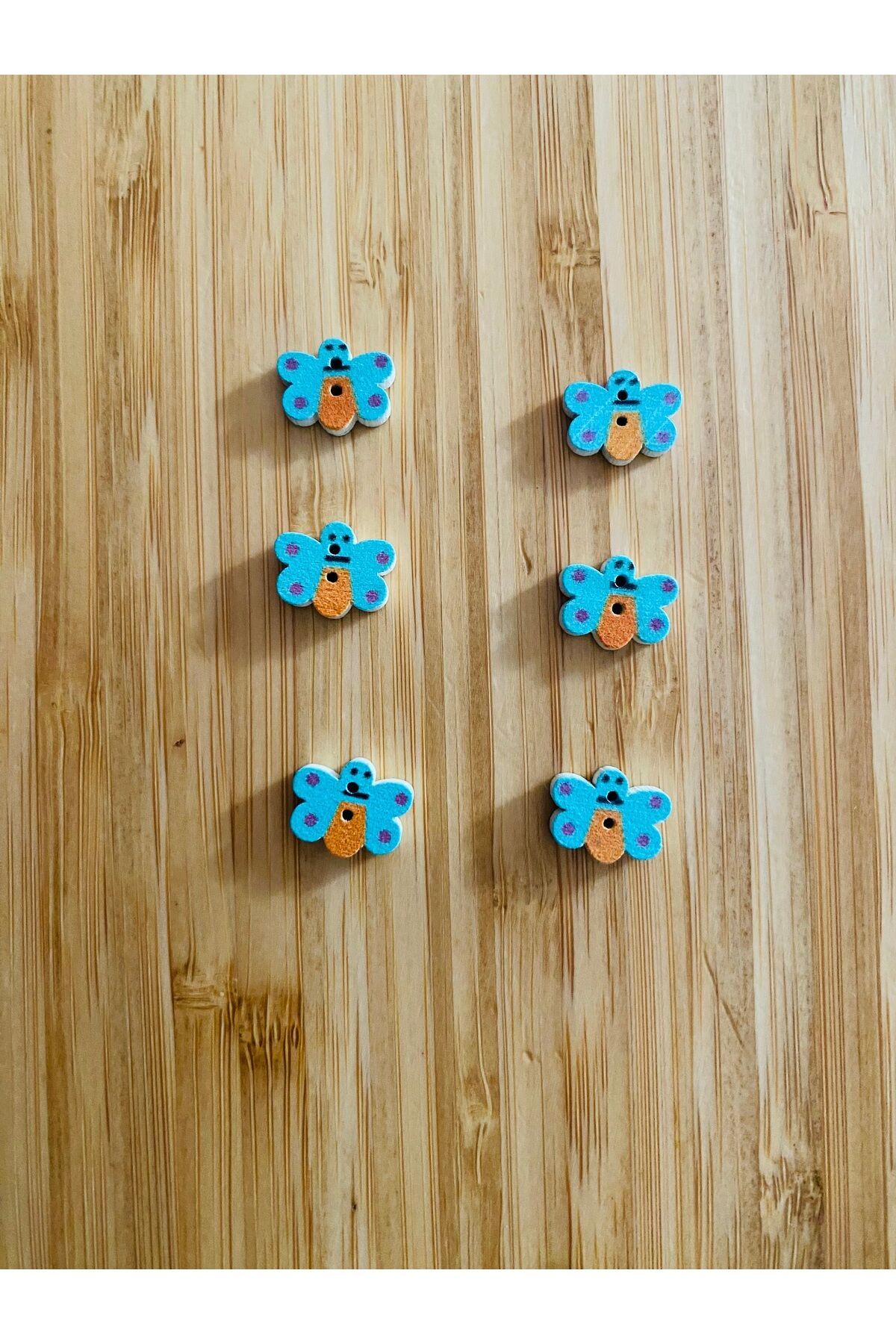 Küçük Delikli Kelebek Şekilli Desen Boyama Ahşap Düğme 10 x 14mm.  10'lu Paket. Turkuaz.