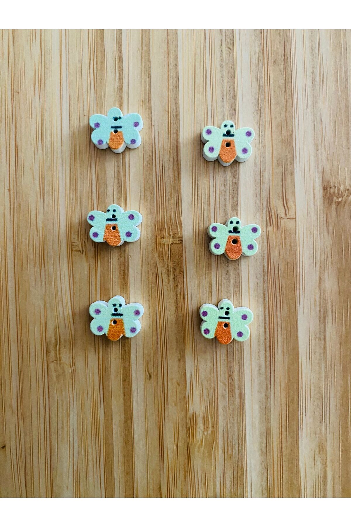 Küçük Delikli Kelebek Şekilli Desen Boyama Ahşap Düğme 10 x 14mm.  10'lu Paket. Yeşil.