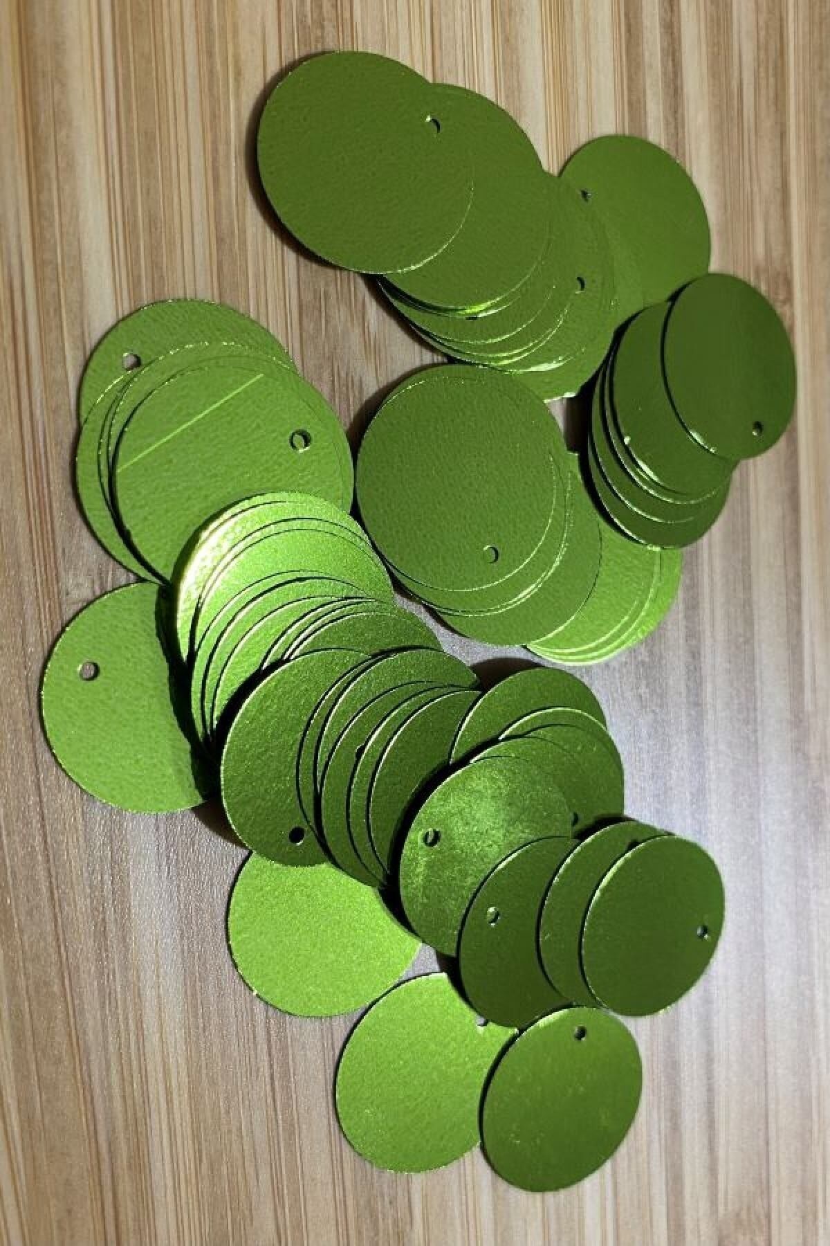 Küçük Delikli Pul. 2cm. 25gr.