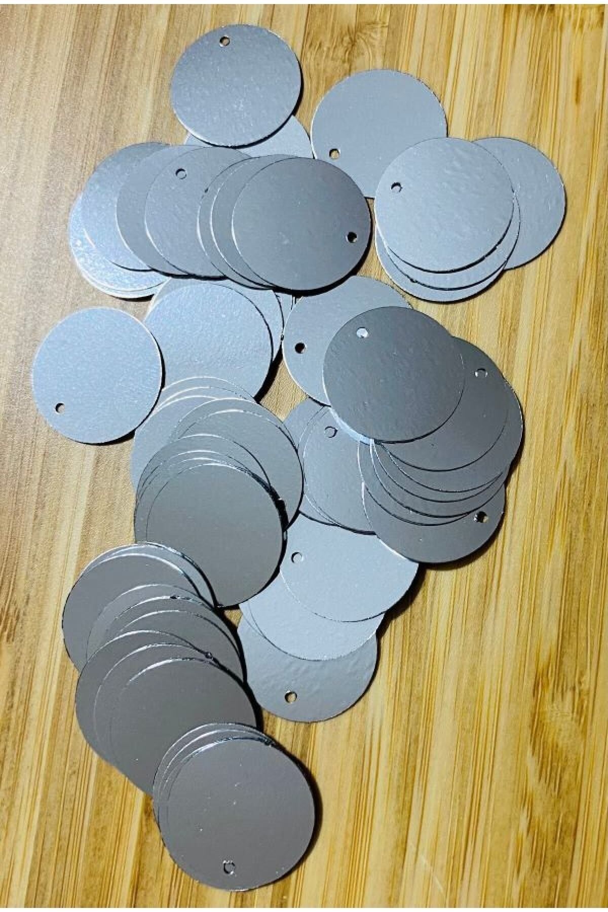 Küçük Delikli Pul. 2cm. 25gr.