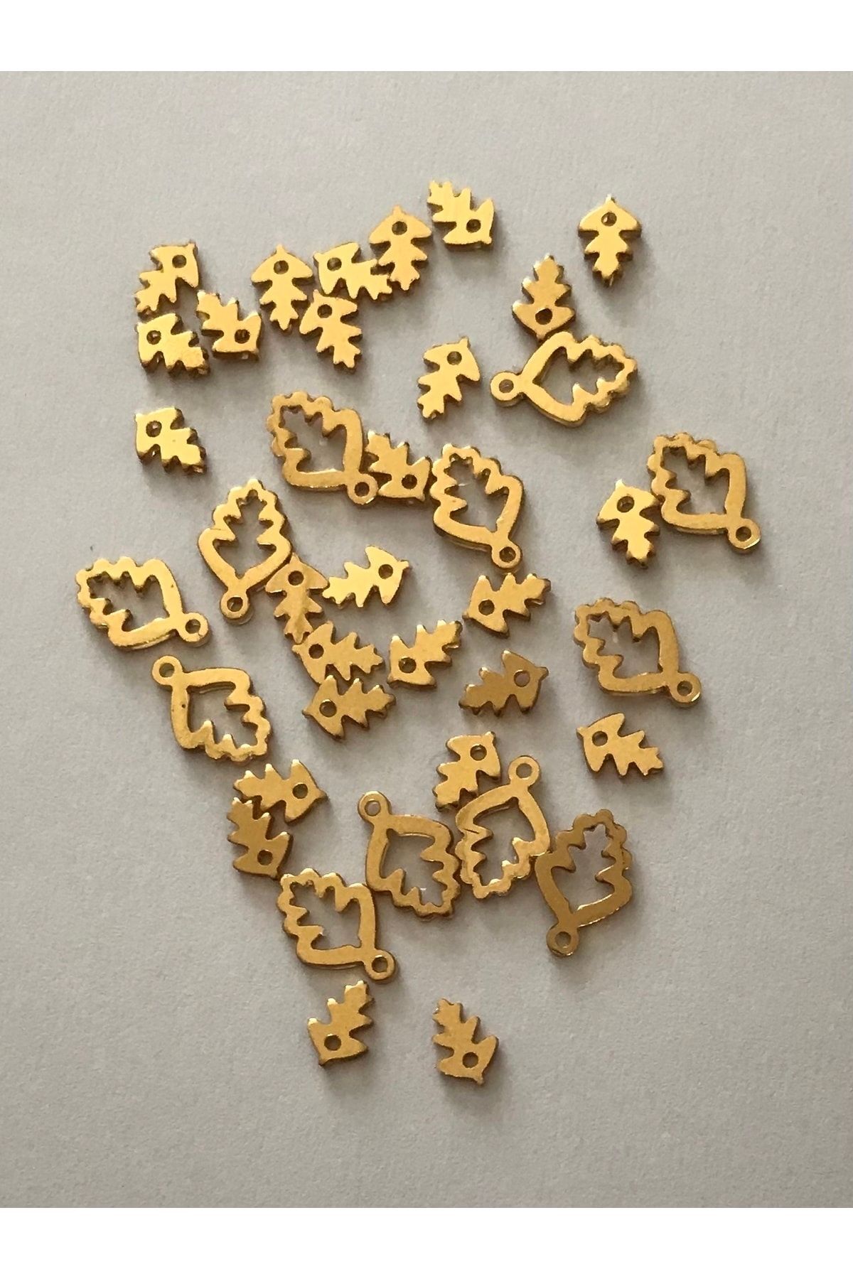 Oya, Abiye, Halhal, Bileklik, Kolye Vb. Pleksi Metalik Kaplama Plastik El Işleme Pul. 20gr.