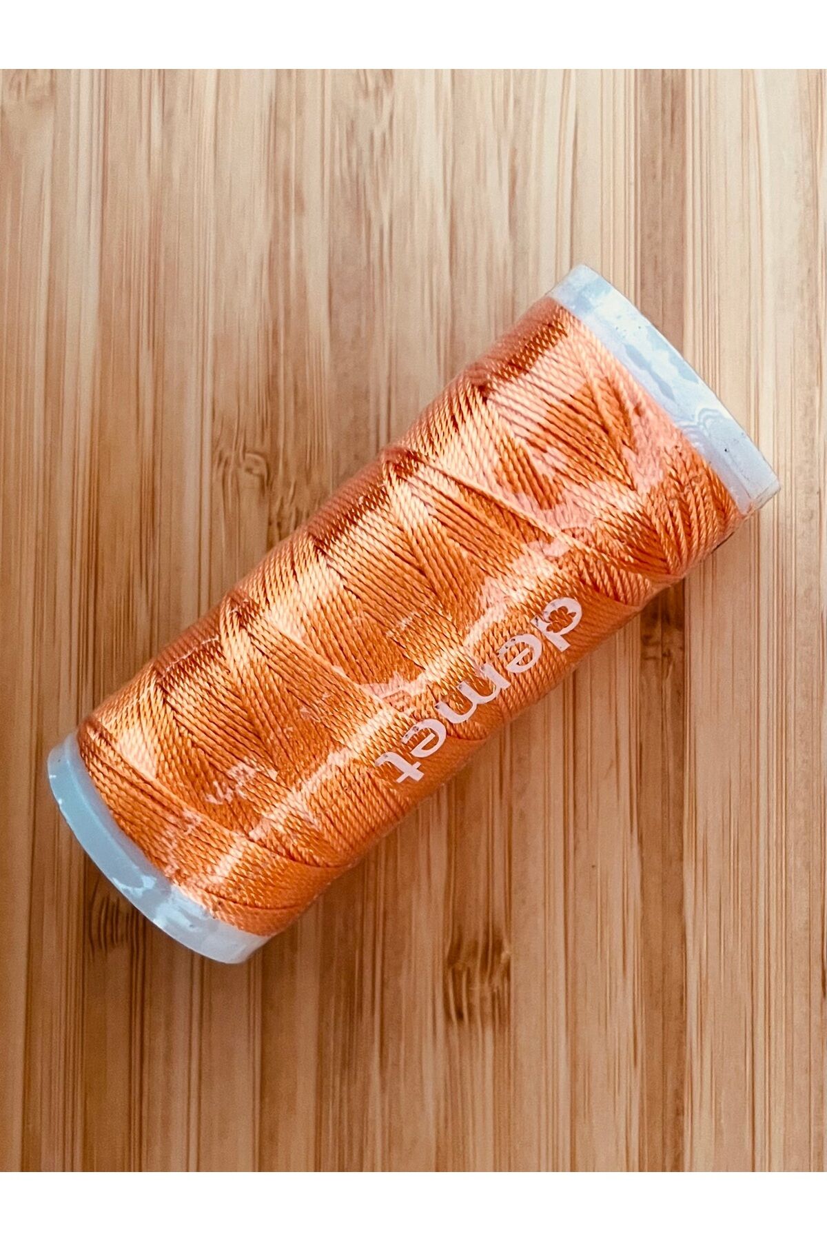 Brezilya Ve Punch (PANÇ) Nakış Ipliği 20gr. Renk No: 524