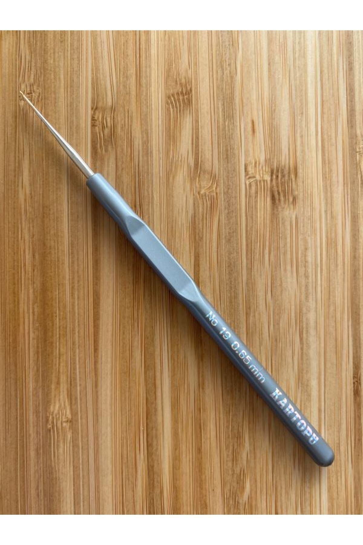 Plastik Saplı Oya Ve Dantel Örgü Tığ No:19