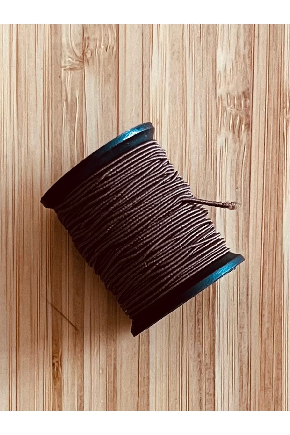 MAKARA LASTİĞİ PAKET İÇİ 4 ADET. Renk: Kahve, Beyaz, Siyah, Yeşil.