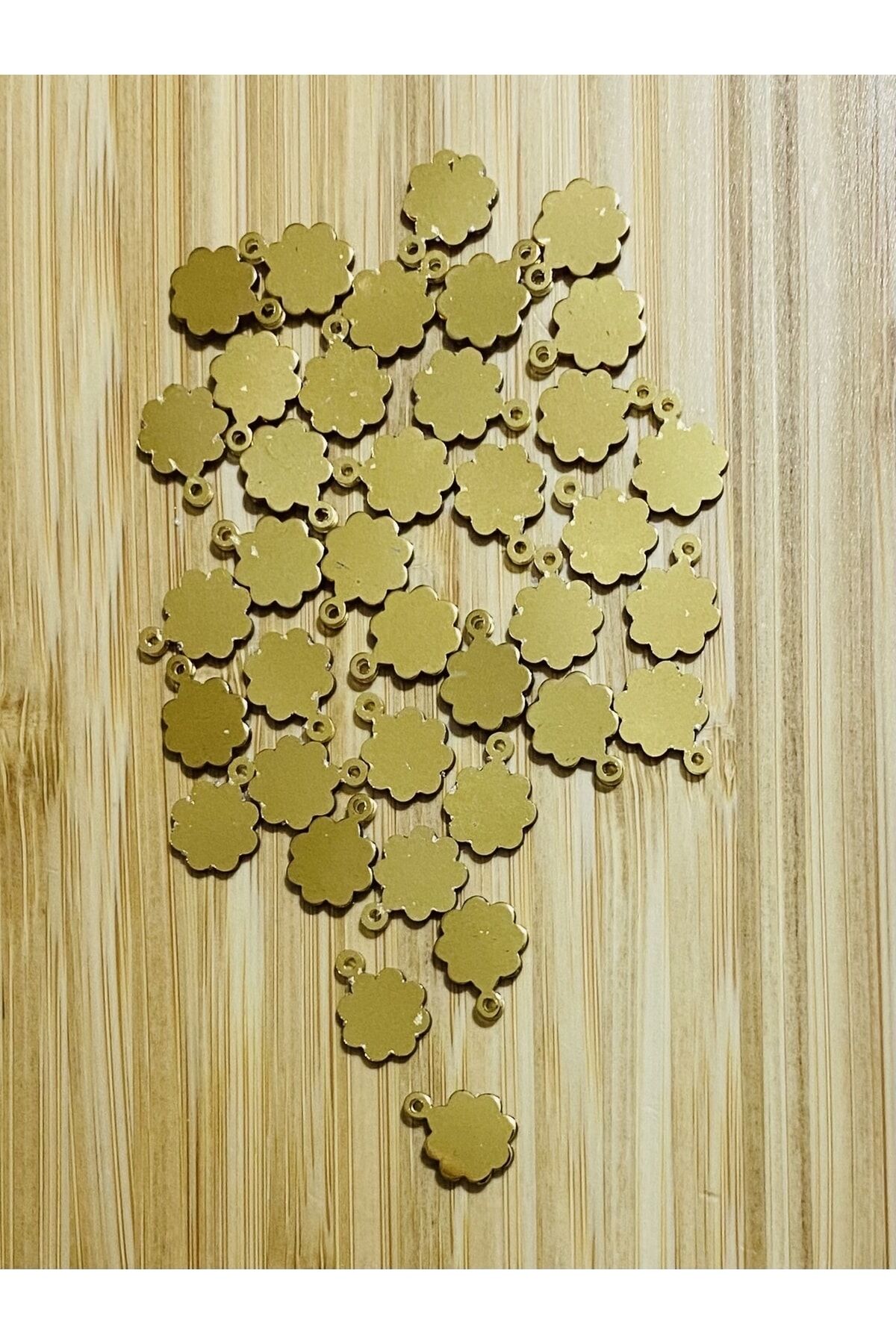 Oya, Abiye, Halhal, Bileklik, Kolye Vb. Pleksi Metalik Kaplama Plastik El Işleme Pul. 20gr.