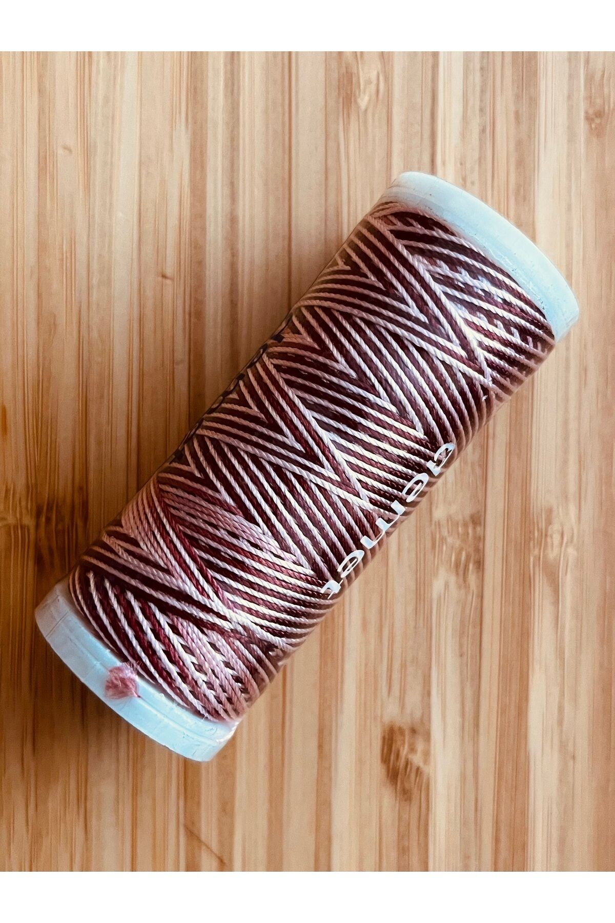 Brezilya Ve Punch (PANÇ) Nakış Ipliği. 20gr. Renk No: 129