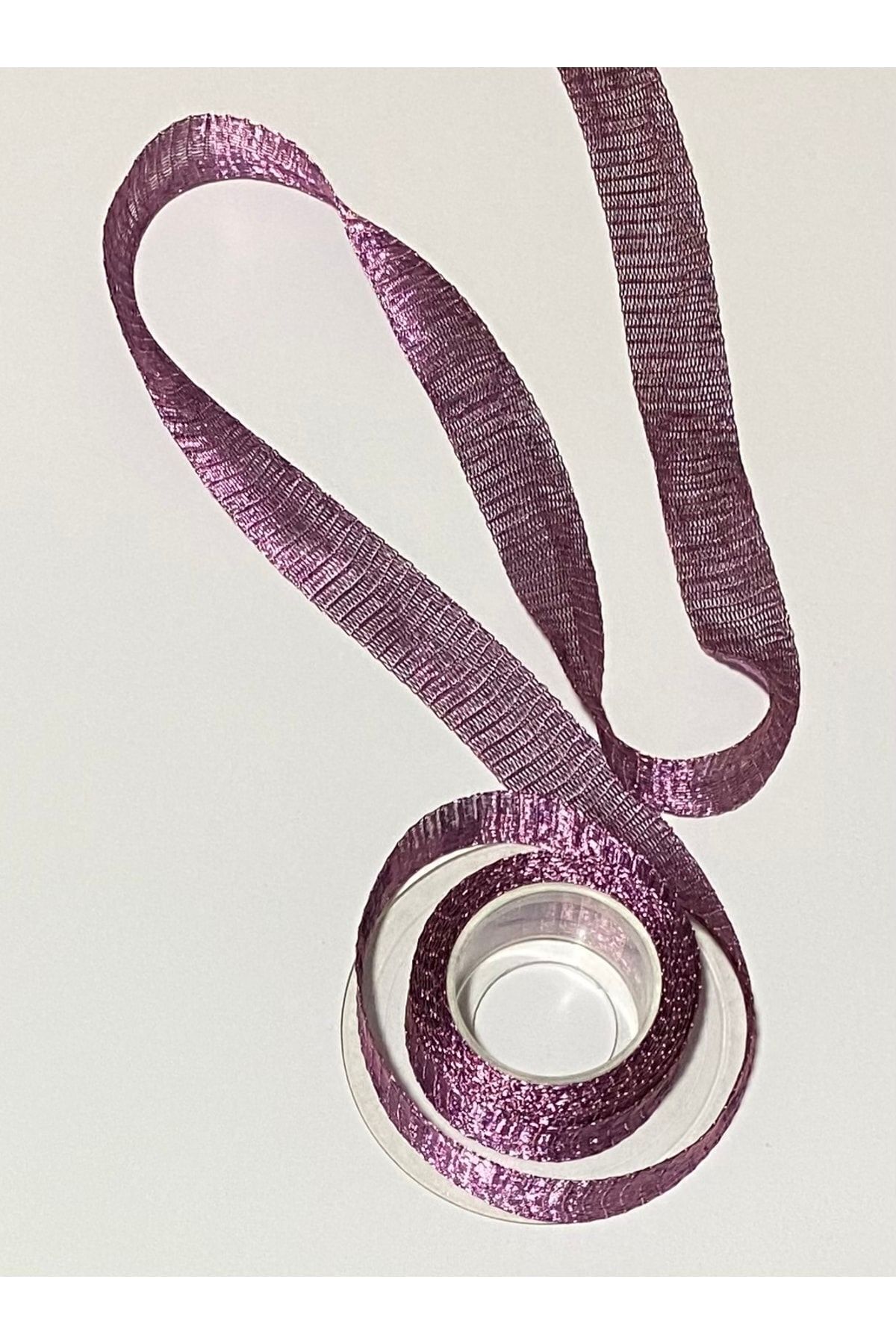 Titanyum Kolay Şekil Alan Takı Ve El Işleme Kurdelesi. 98cm. Eni: 2cm.